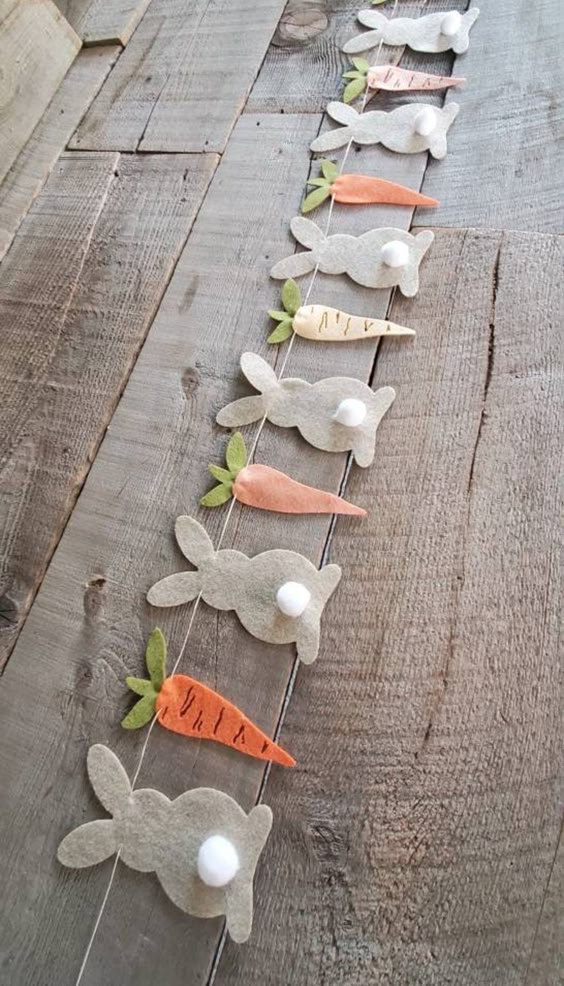 Adorable Bunny and Carrot Garland