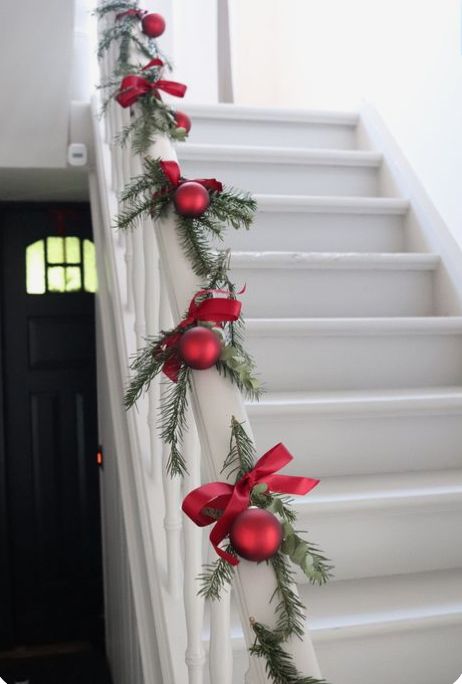 Elegant Staircase Garland Decor