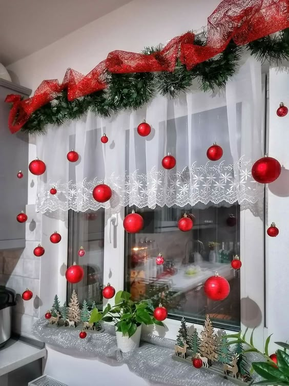 Festive Window Ornament Curtain