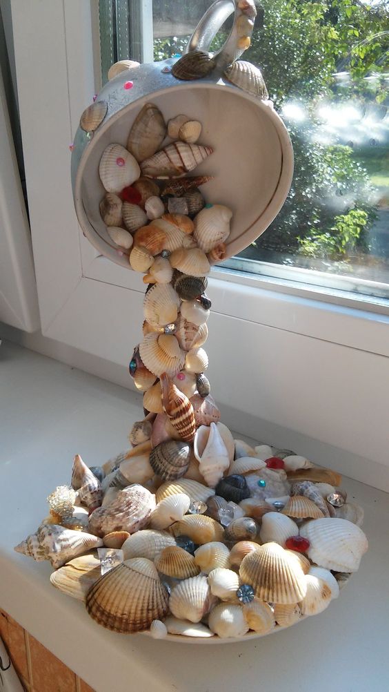 Floating Seashell Cascade