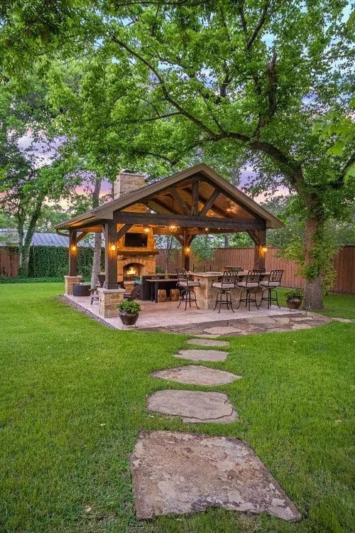 Charming Outdoor Kitchen Retreat