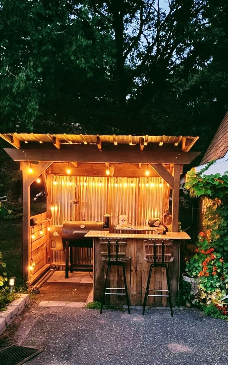 Cozy Backyard Bar Retreat