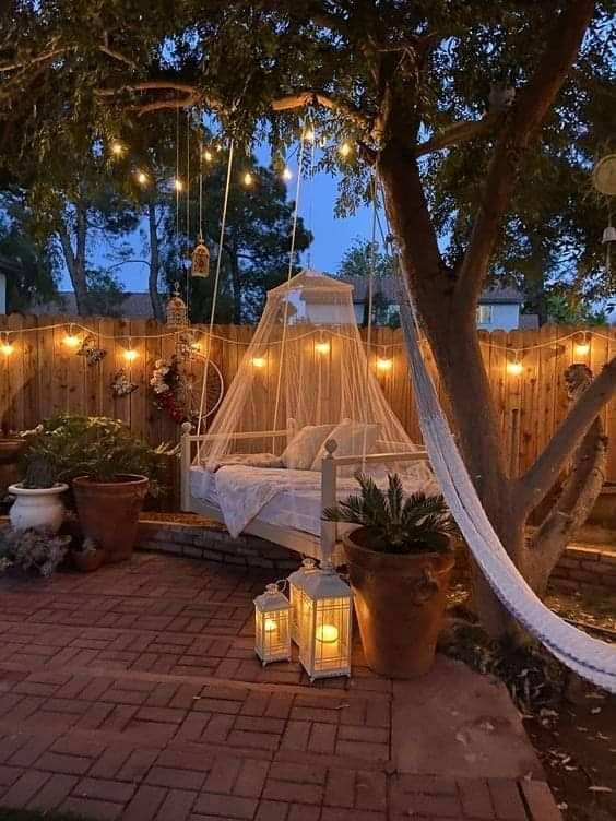 Dreamy Outdoor Canopy Retreat