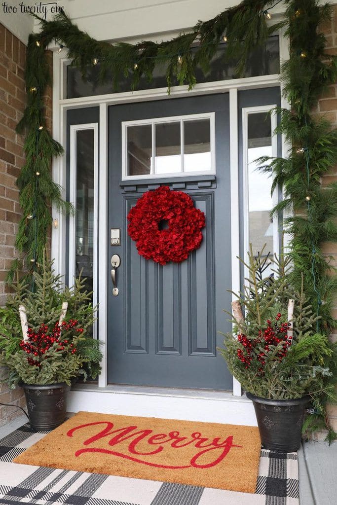 Charming Rustic Red Wreath Entrance