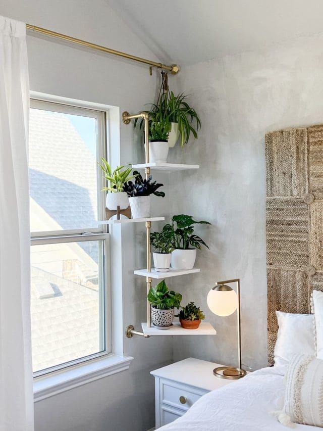 Chic Corner Floating Plant Shelf