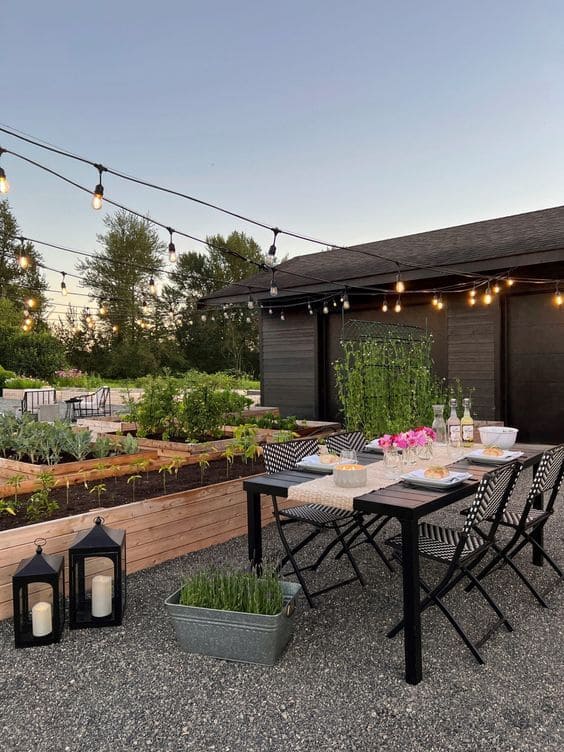 Elegant Backyard Dining Under String Lights