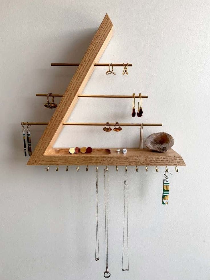 Elegant Triangle Jewelry Organizer Shelf