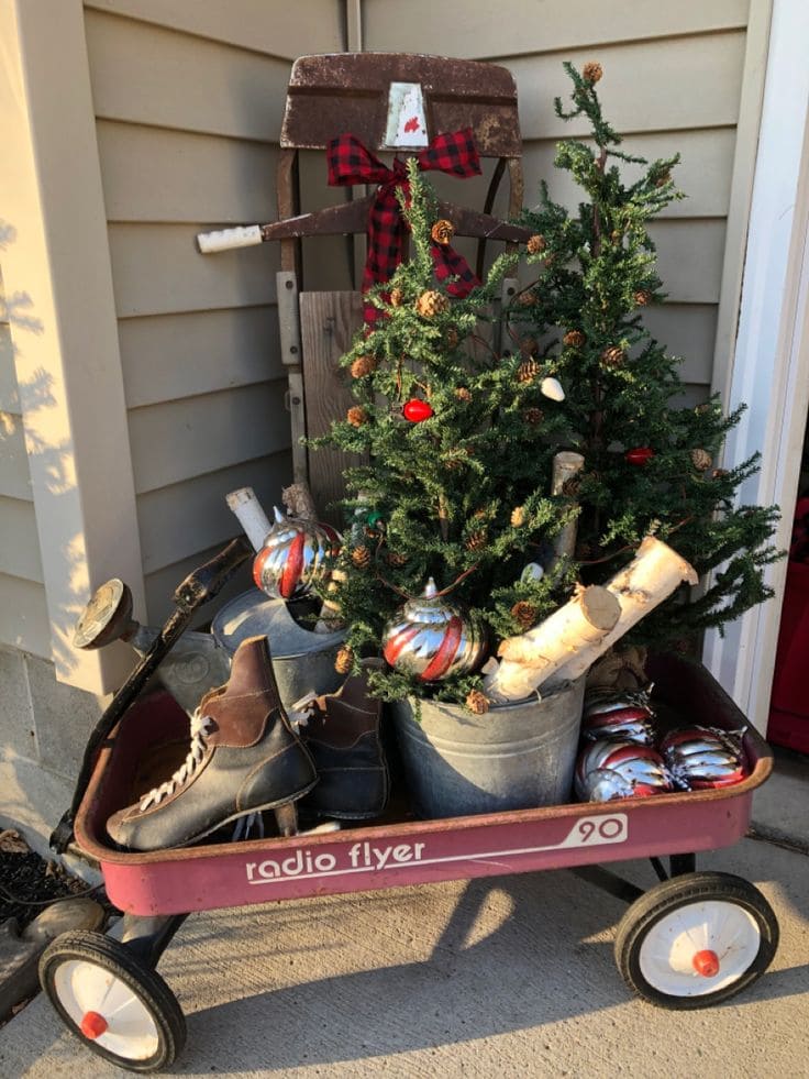 Vintage Wagon Wonderland with Holiday Charm