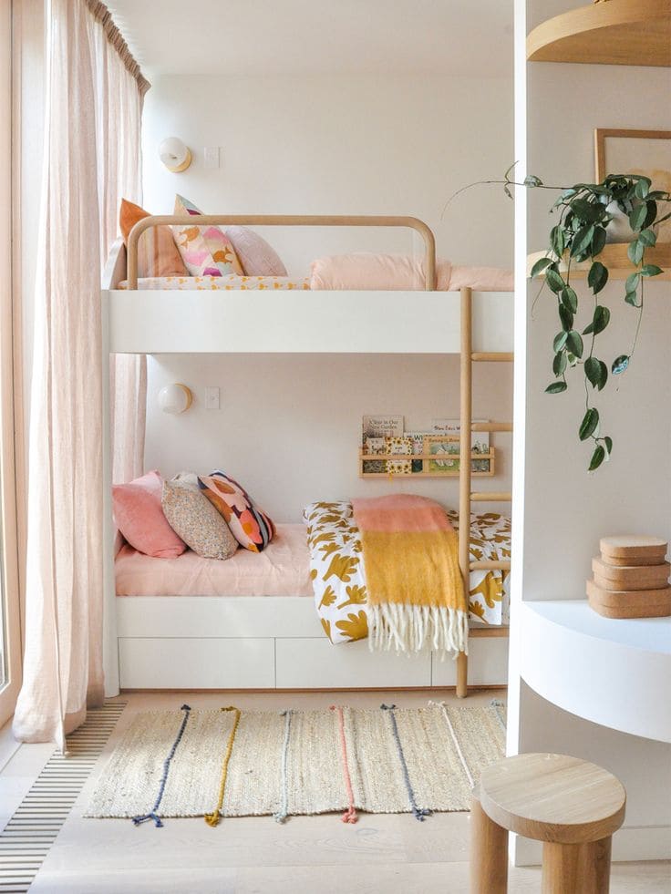 Bright and Minimalist Bunk Bed Design