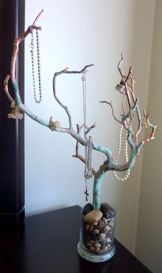 Chic Branch Jewelry Holder DIY Idea