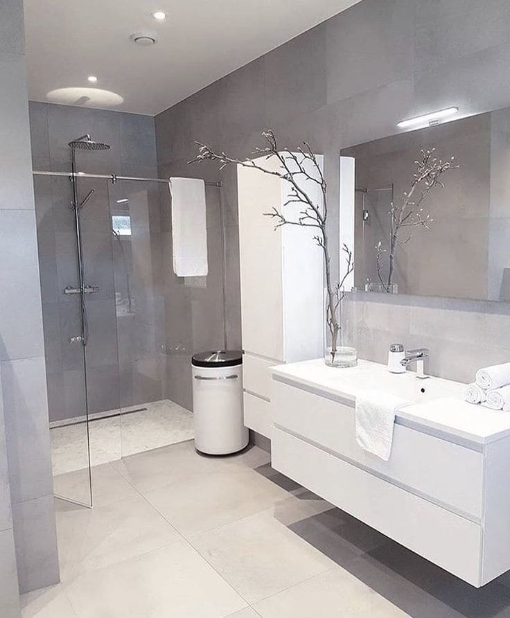 Minimalist Grey Bathroom with Pristine Flair