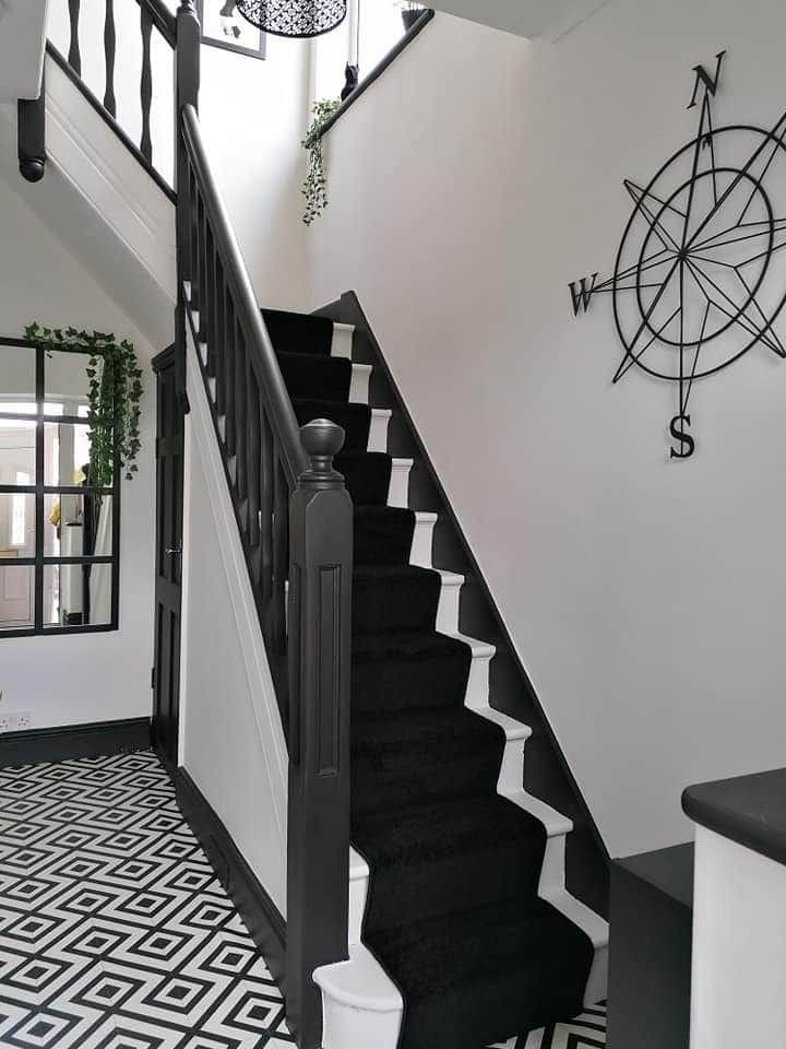 Chic Black and White Staircase