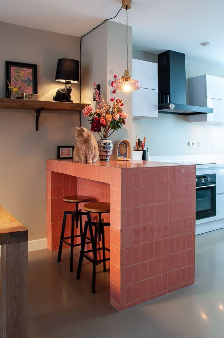 Chic and Functional Space-Saving Dining Nook