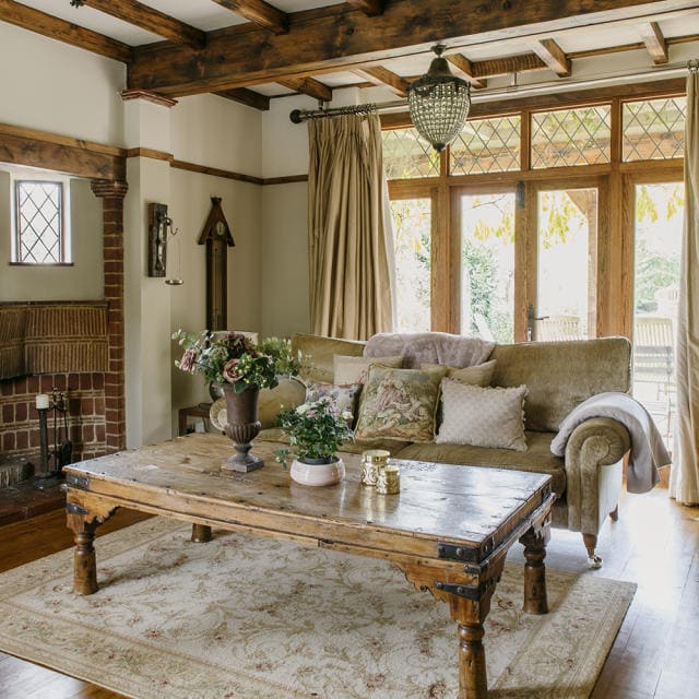 Vintage Timeless Country Chic Retreat