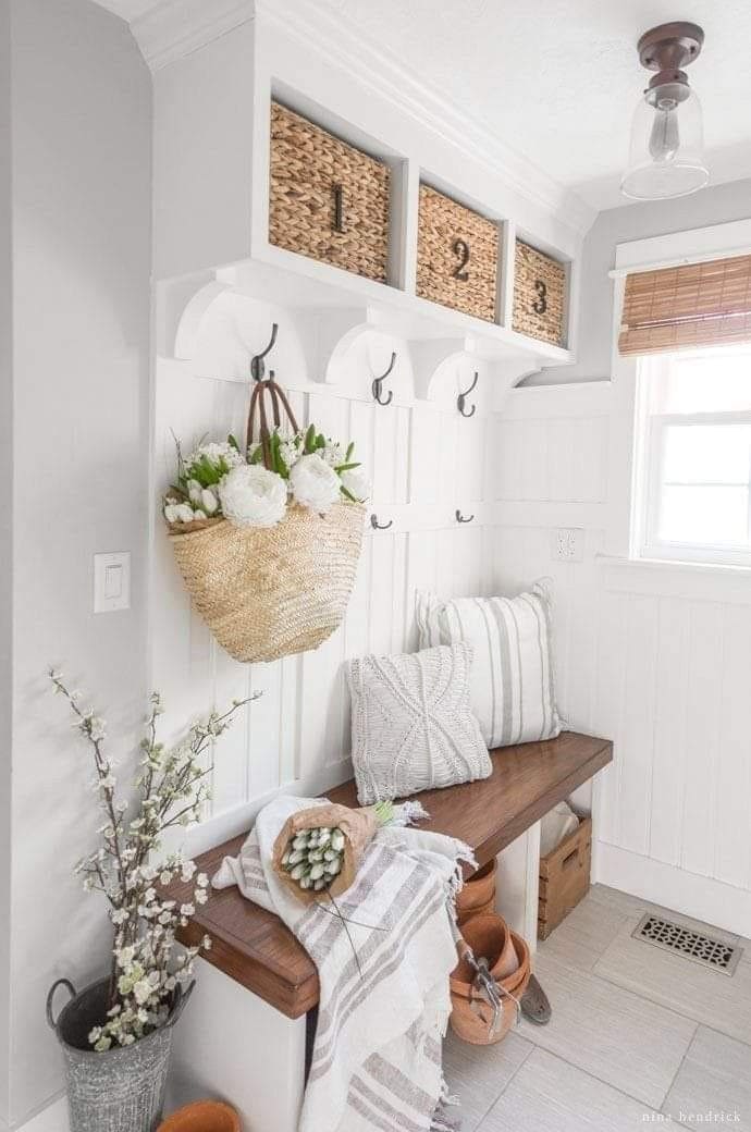 Bright Floral Farmhouse Entryway Delight