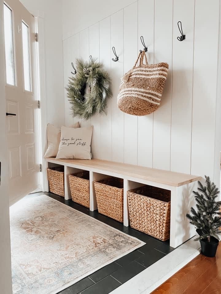 Greenery Entryway Bench Retreat