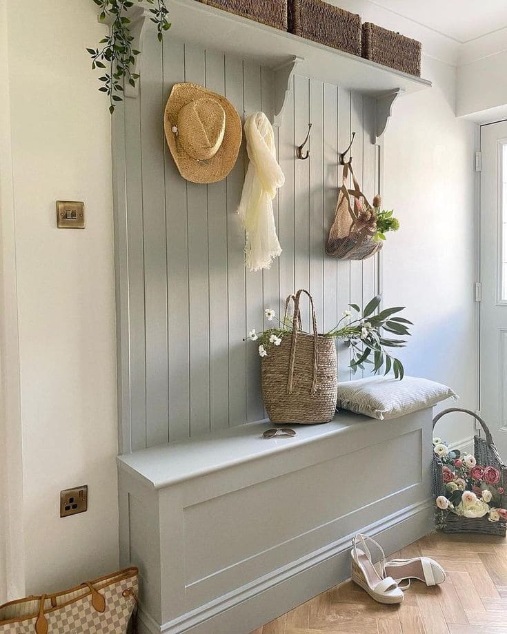 Modern Entryway Bench Fusion