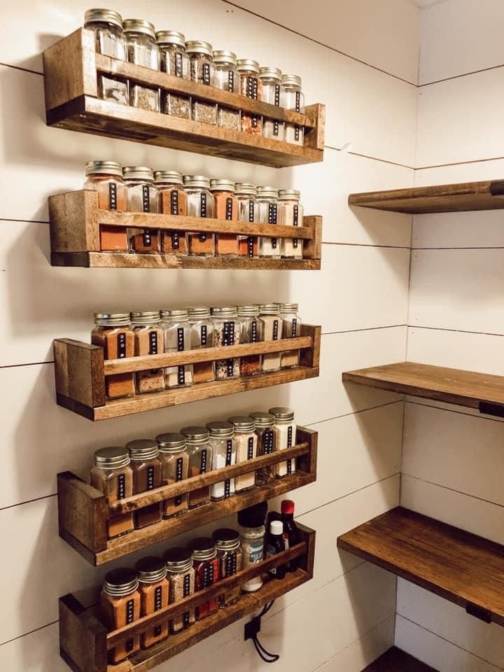 Organized Pallet Spice Storage Shelf