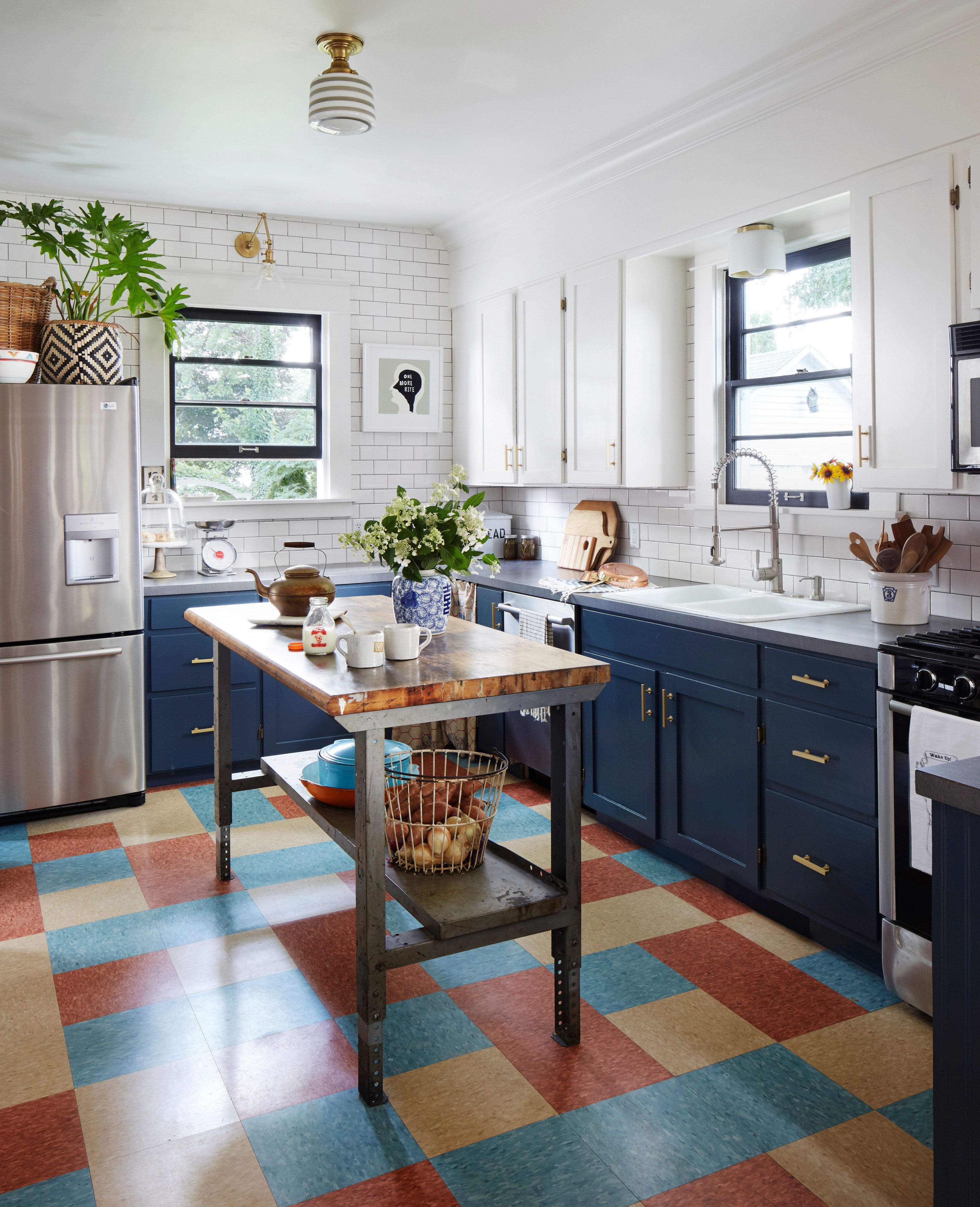 Retro Cottage Meets Classic Cool Checkers