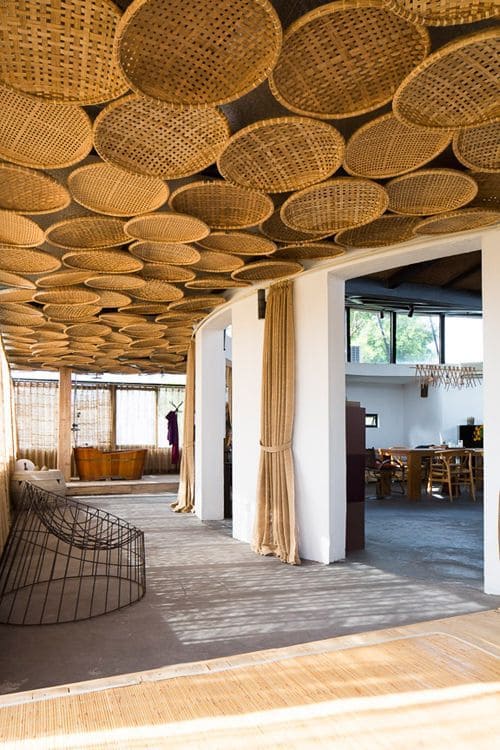 Rustic Basket Ceiling for Cozy Texture