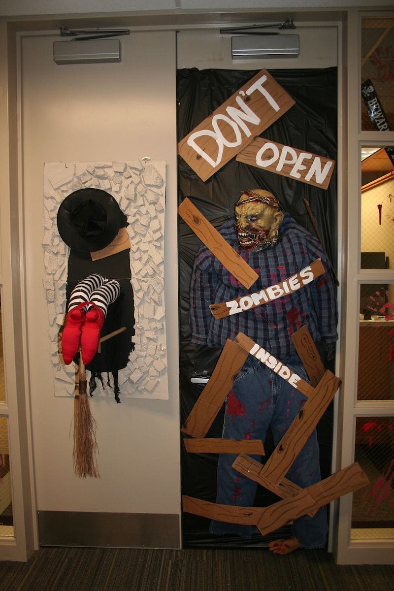 Double-Door Halloween Scene