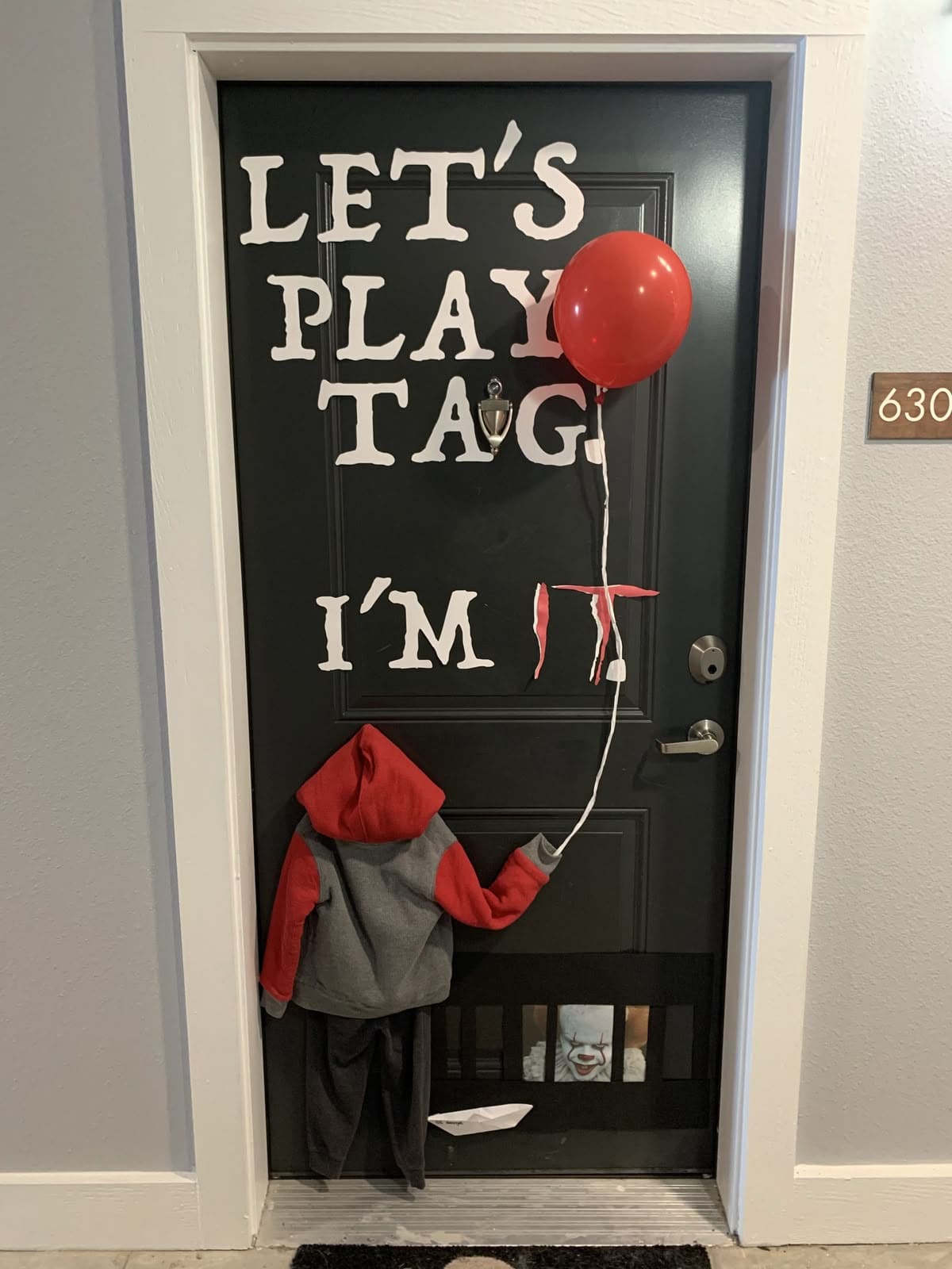 Pennywise Door Decor
