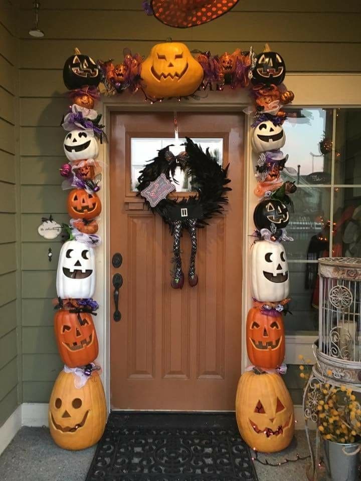 Stacked Pumpkin Door Entrance