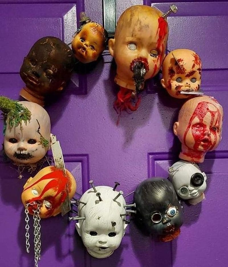 DIY Creepy Doll Head Wreath