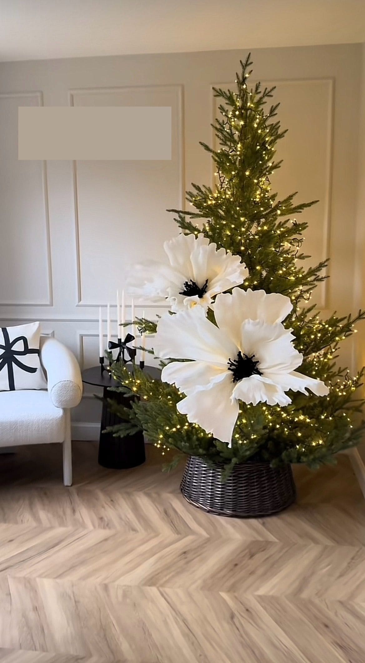 Elegant Christmas Tree with Oversized Floral Accents