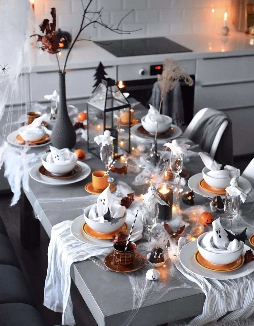 Ghostly Chic Halloween Table in the Kitchen