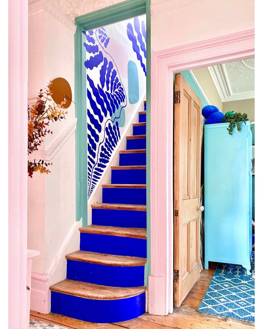 Ocean-Inspired Staircase Elegance