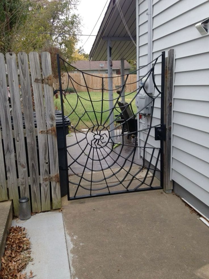 Spider Web Gate