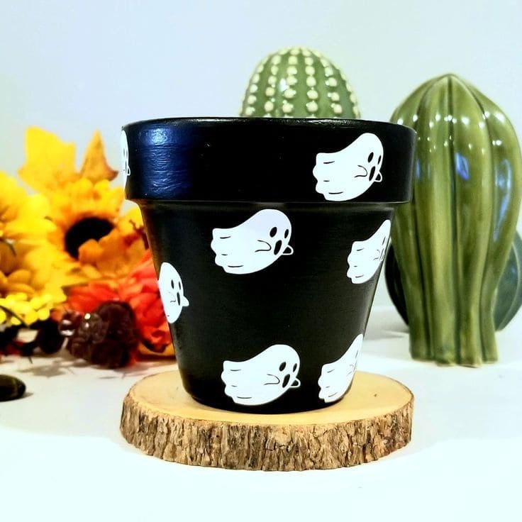 Spooky Ghost Terracotta Planter