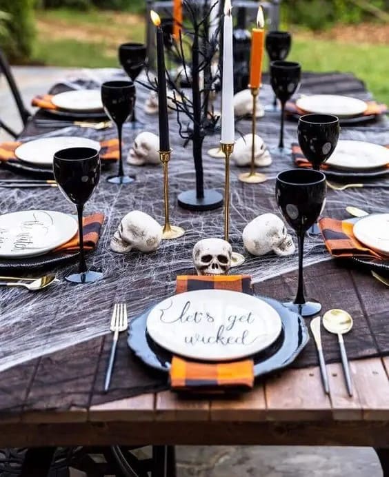 Spooky Halloween Dining Table Setup