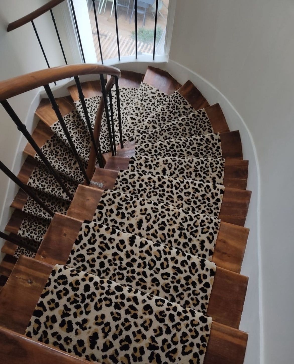 Leopard Runner Staircase Flair