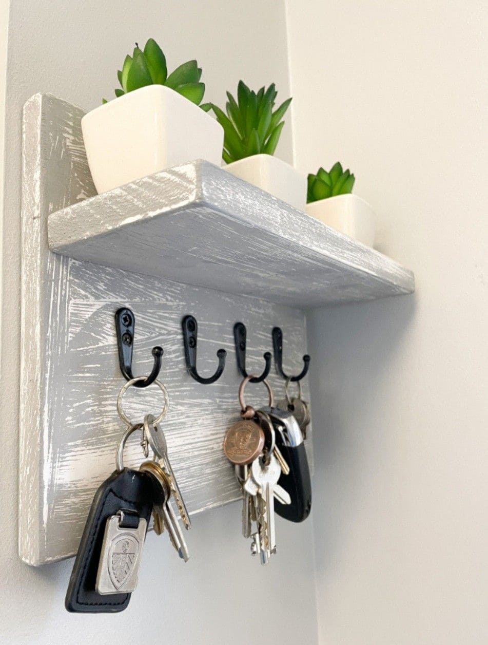 Mini Key Holder Shelf with Green Touch