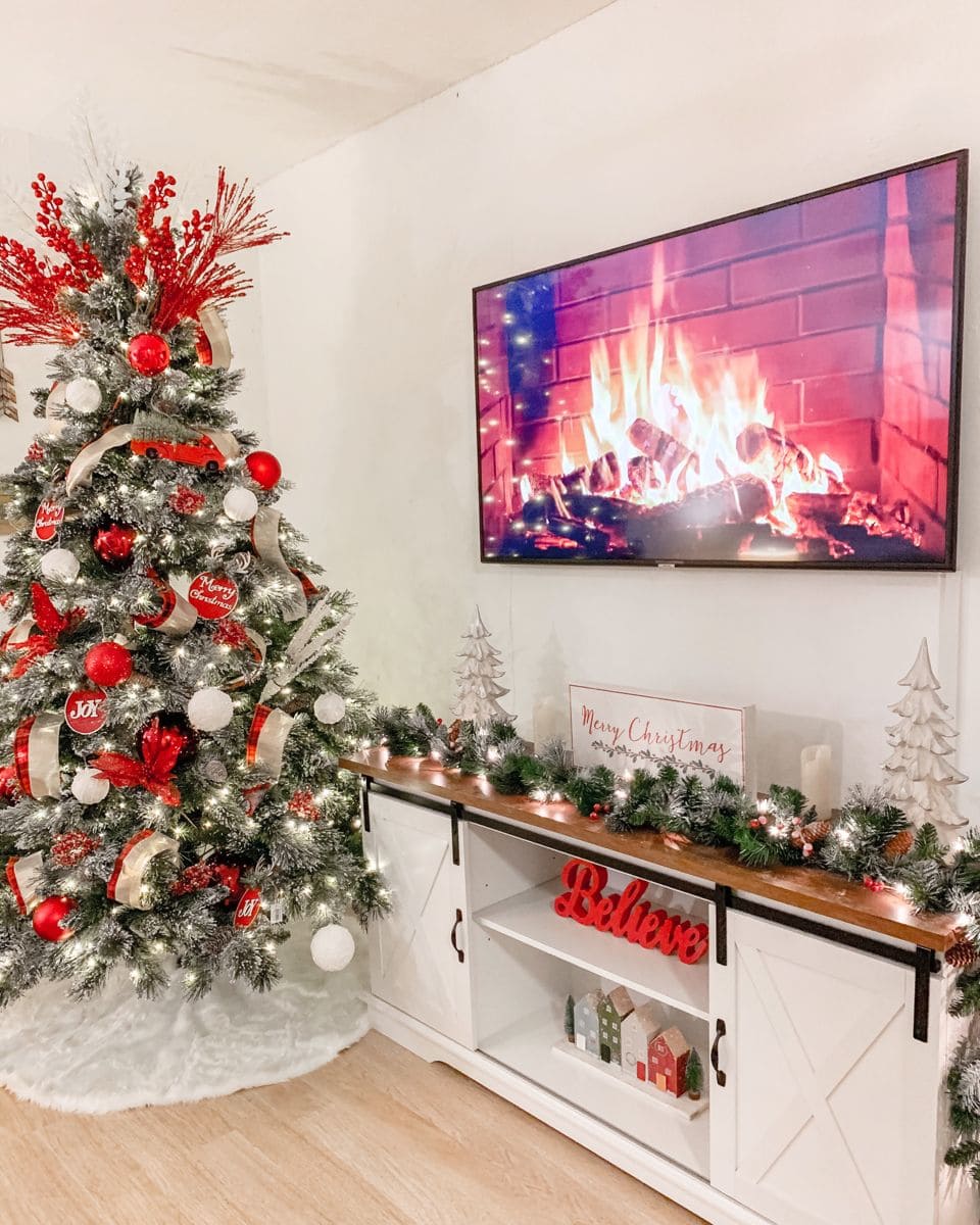 Red and White Christmas Glow