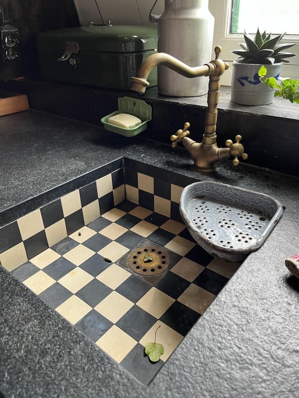 Vintage Charm Checkerboard Sink