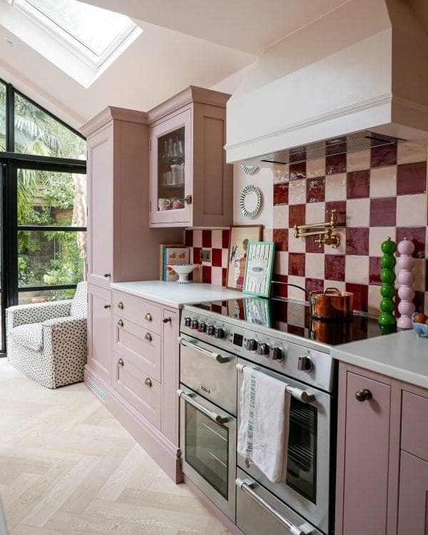 Warm Retro Checkerboard Kitchen