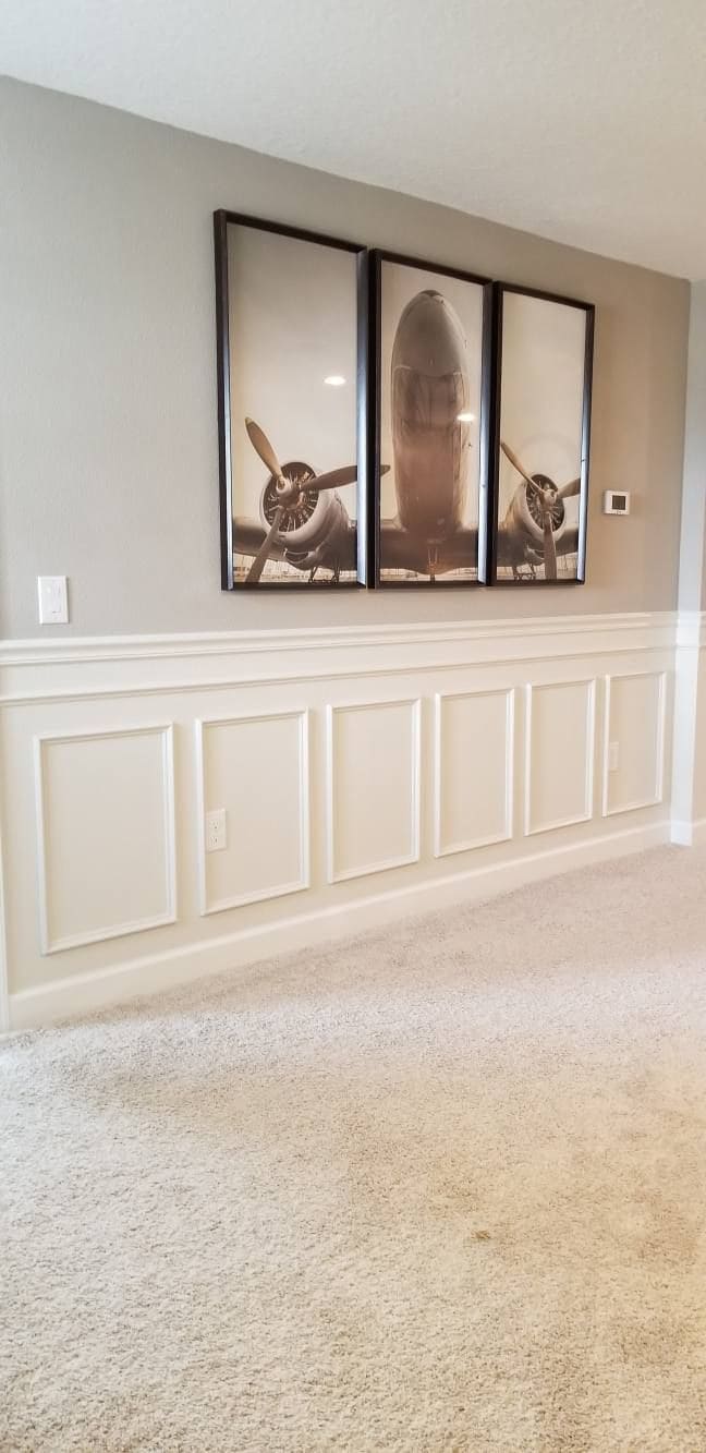 Classic White Frame Molding Wainscoting