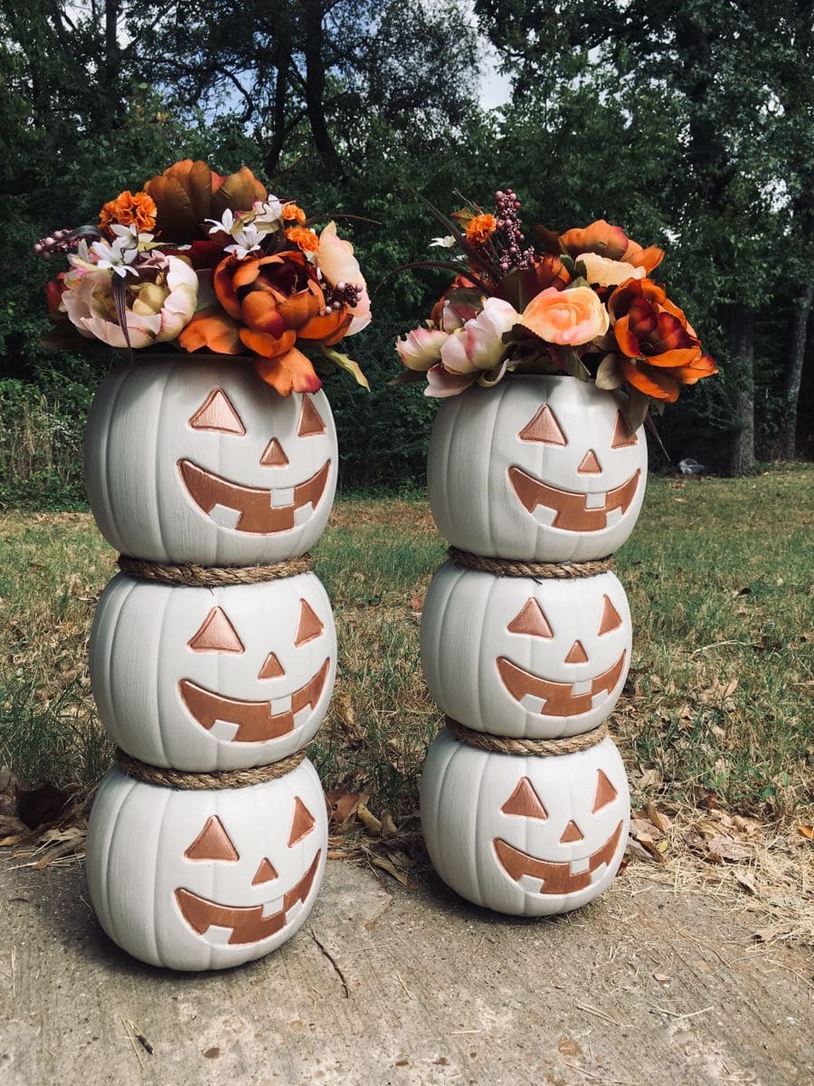 Elegant Jack-O-Lantern Pumpkin Towers