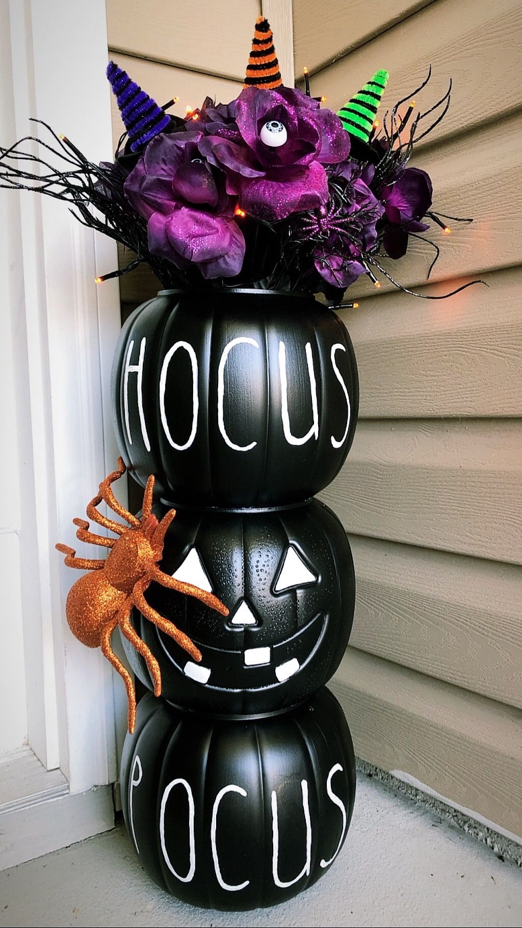 Hocus Pocus Pumpkin Stack