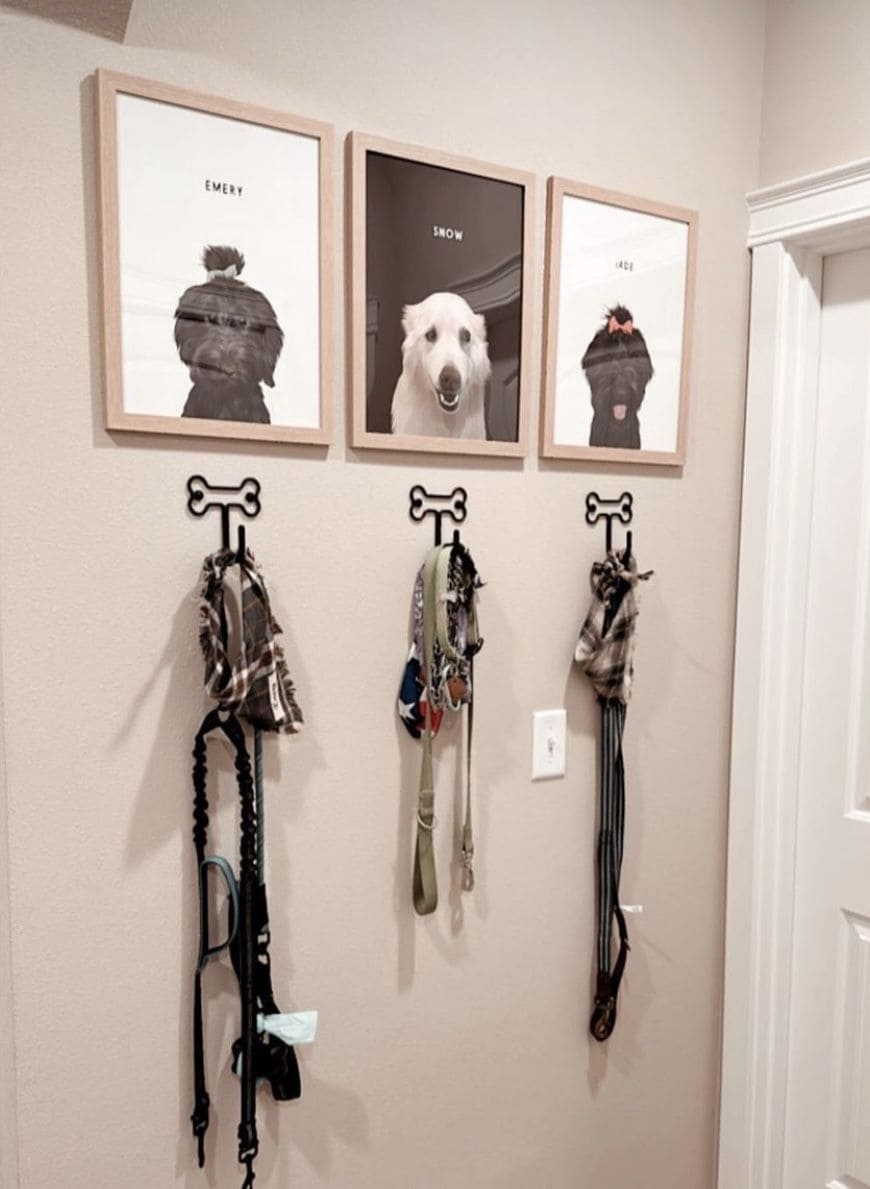 Personalized Pup Portrait Leash Wall