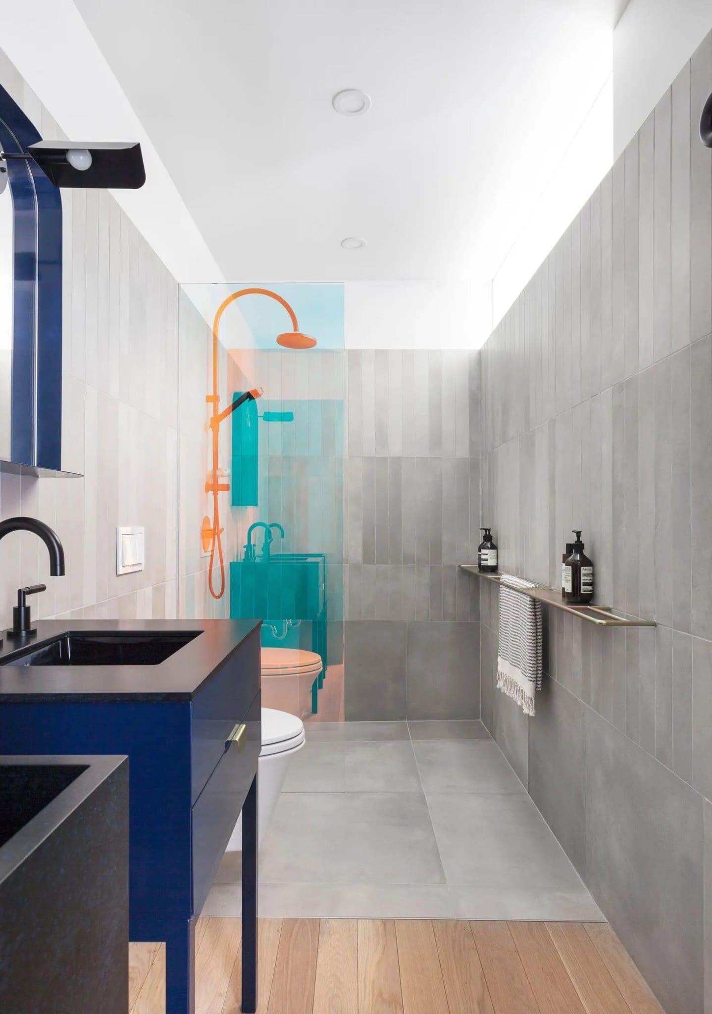 Sleek Gray Vertical Tile Retreat