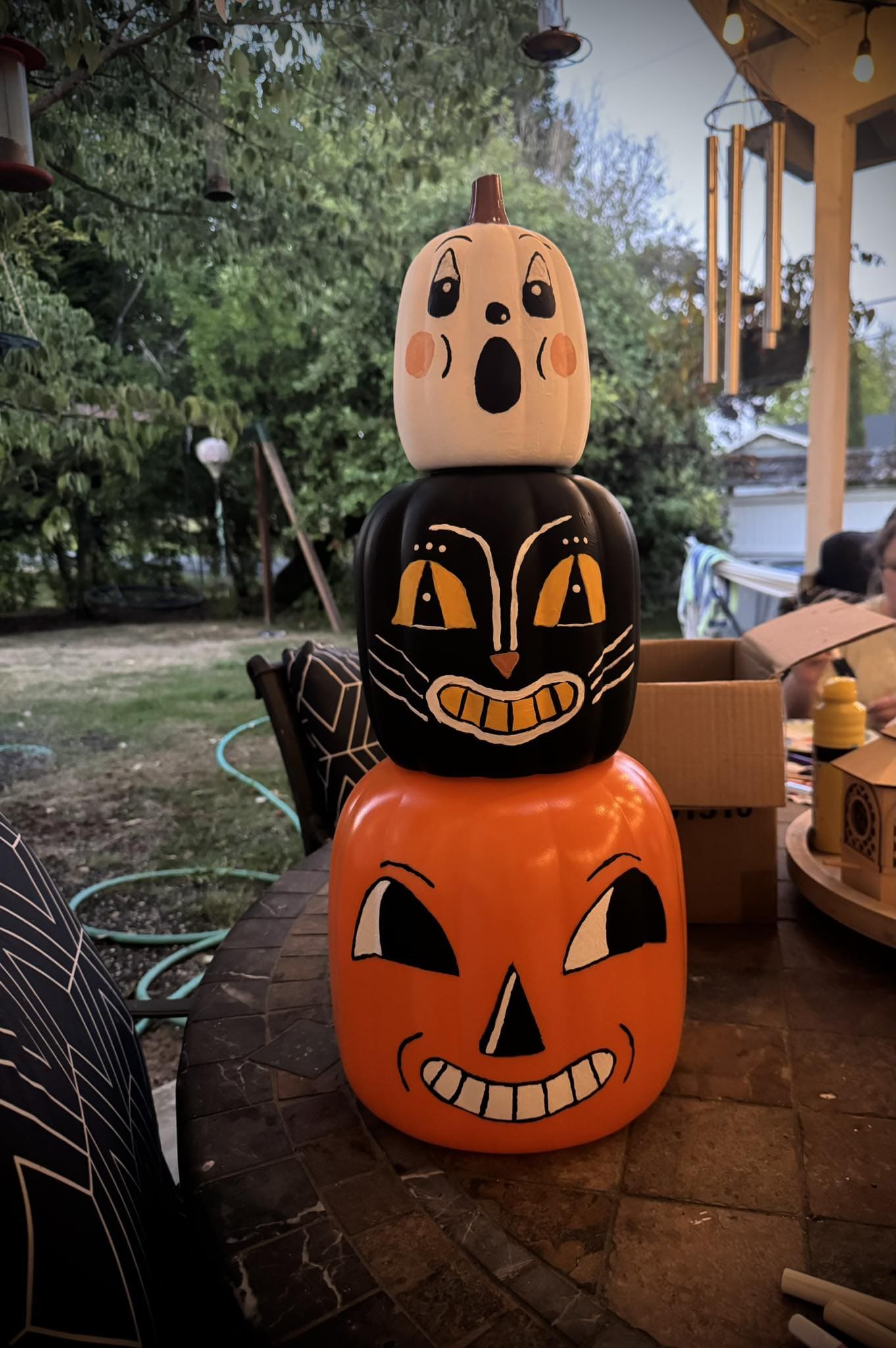 Spooky Faces Pumpkin Stack