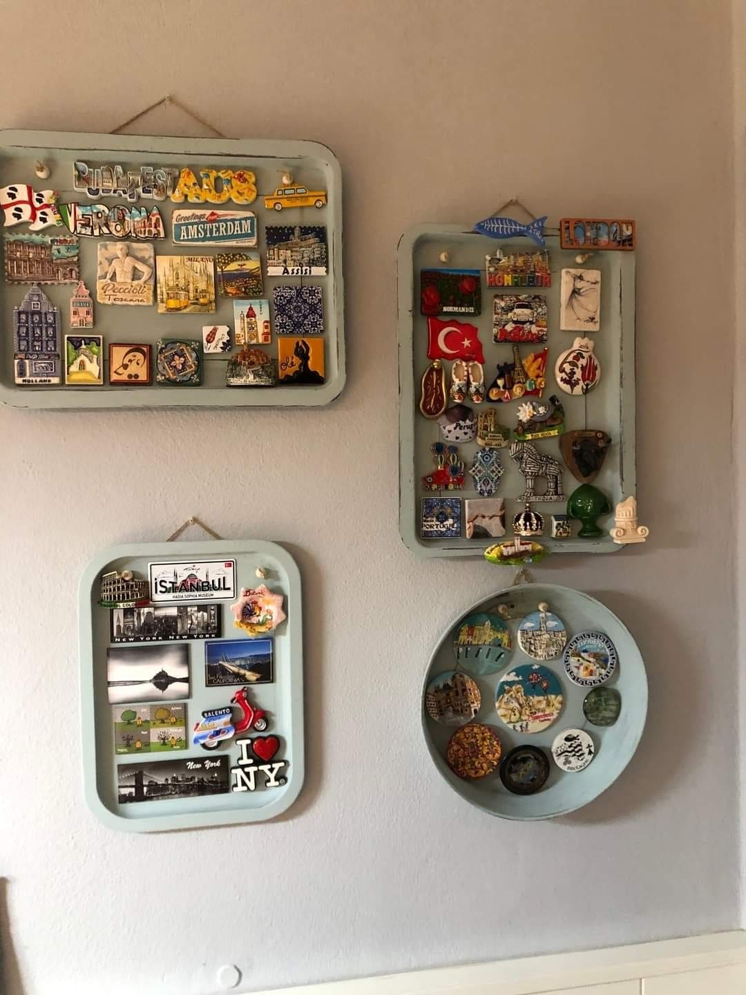 Tray Wall Magnet Gallery