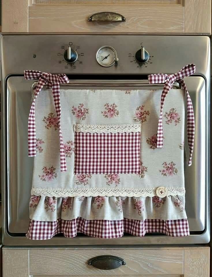 Vintage Cottage Oven Curtain Charm