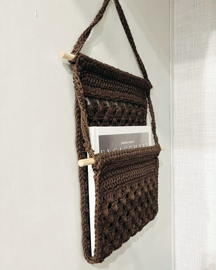 Crochet Wall Pocket Organizer
