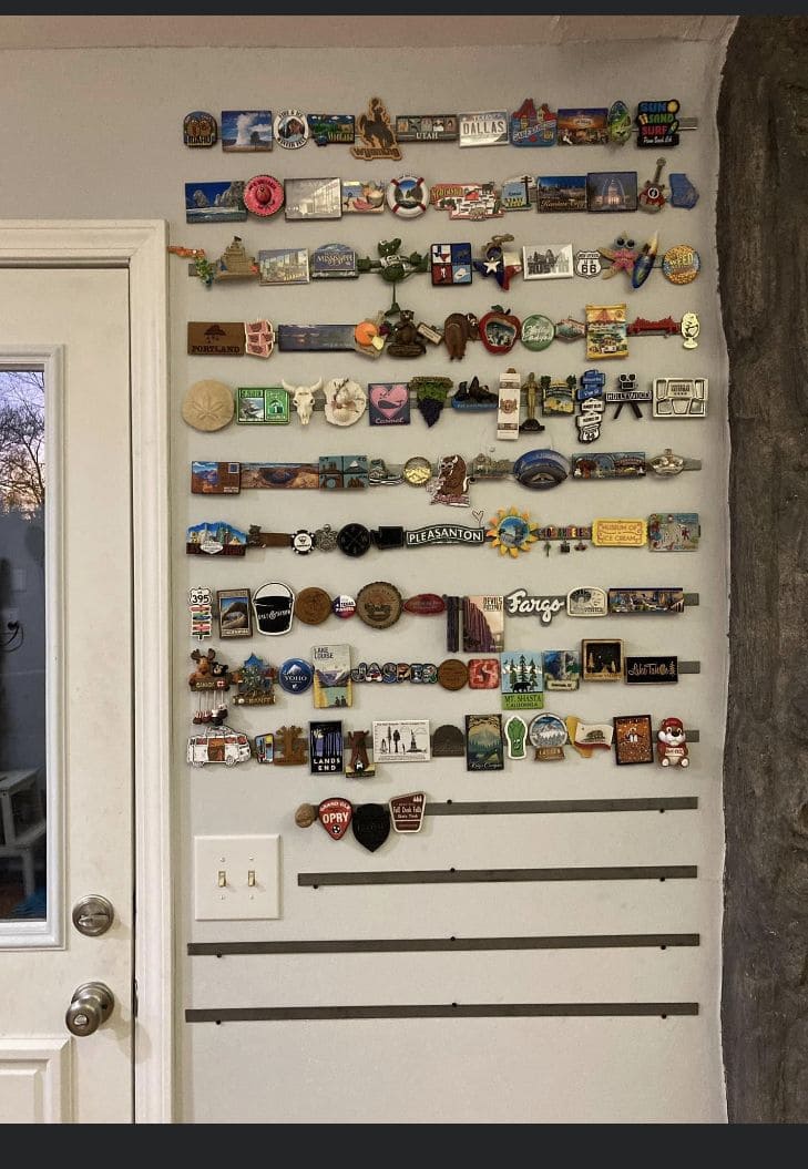 Floating Magnet Strip Wall Display