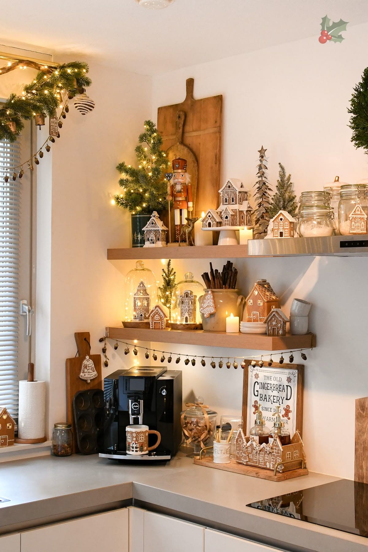 Gingerbread Bakery Coffee Nook